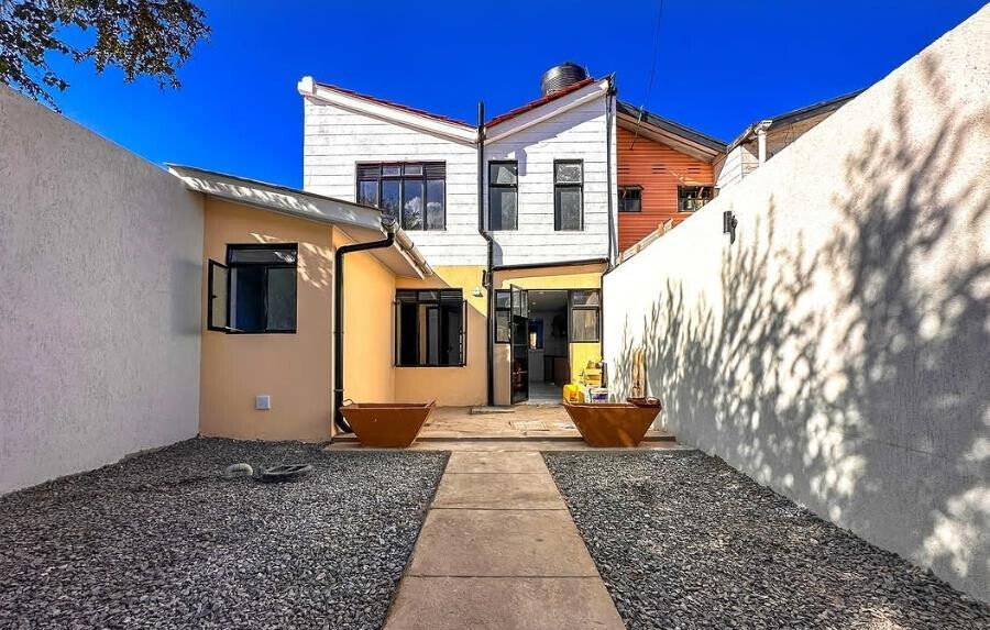 Fully Renovated 4BR Townhouse in Gated Compound - BuruBuru