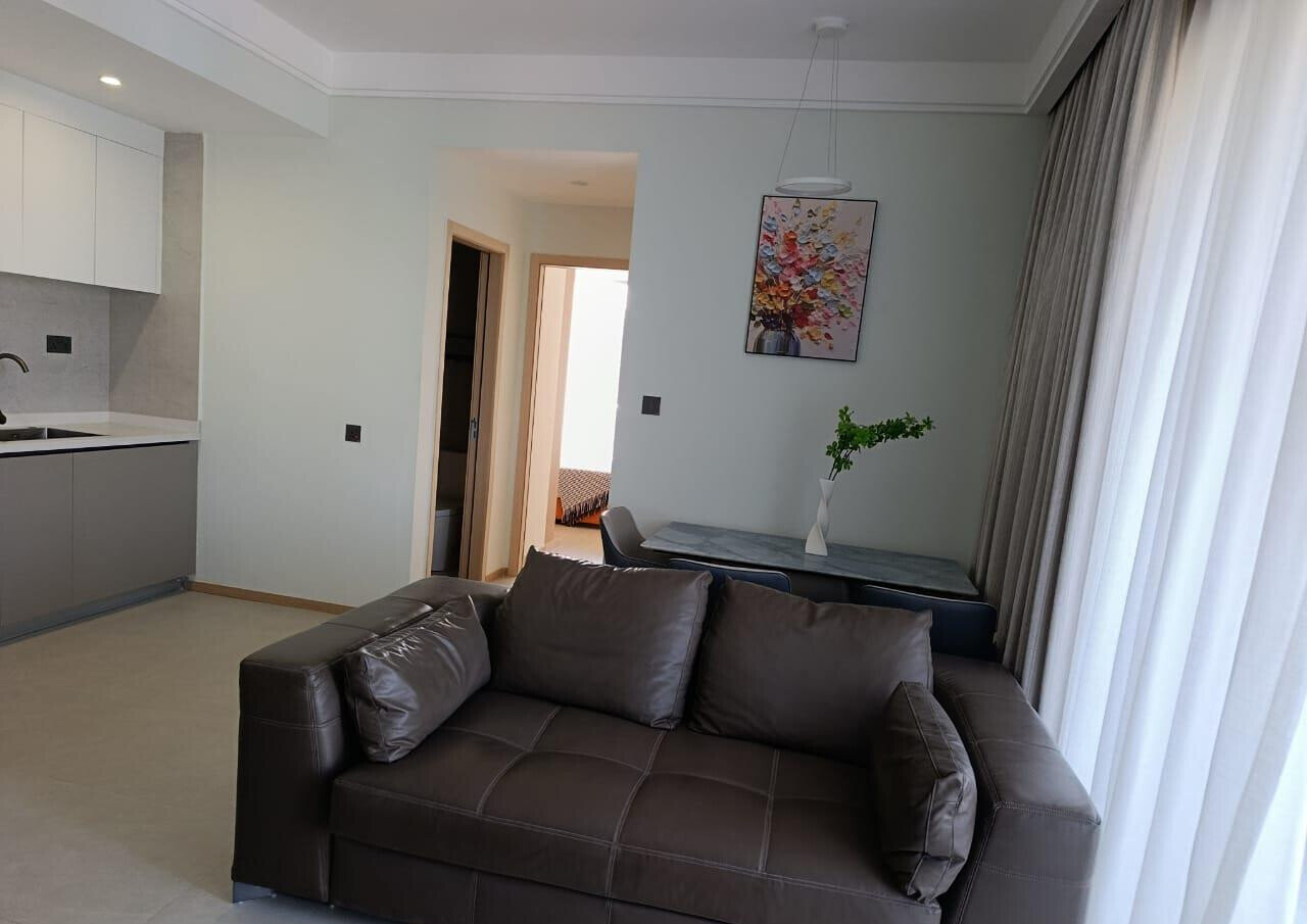 2BR in 136-Unit Westlands Complex with Heated Pool & Gym