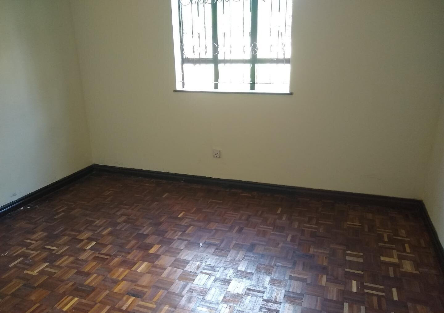 Half Acre Garden Home at KSh 300K