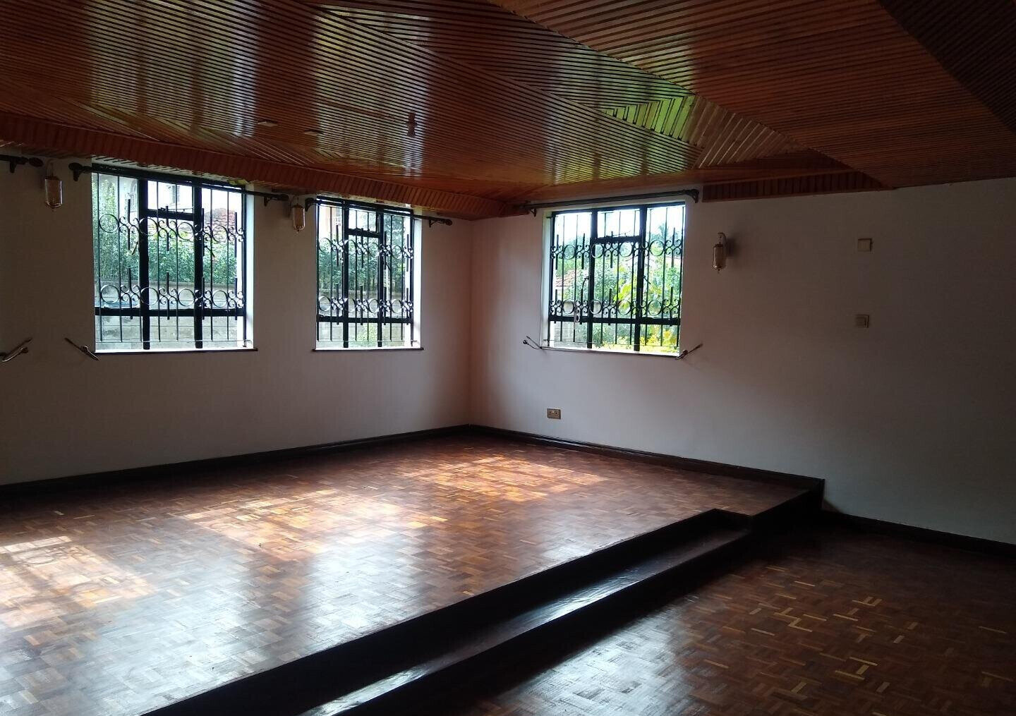 Half Acre Garden Home at KSh 300K