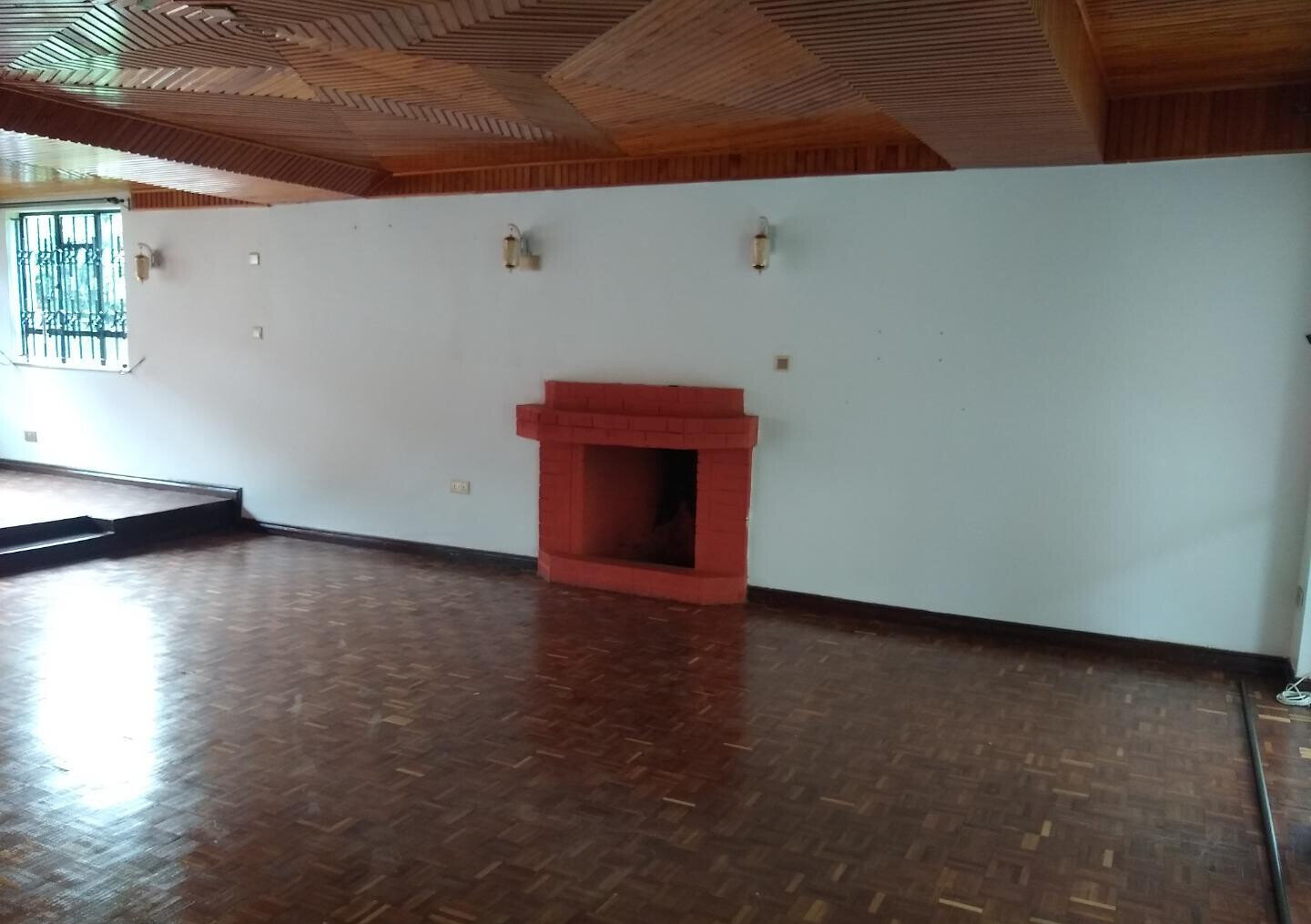 Half Acre Garden Home at KSh 300K