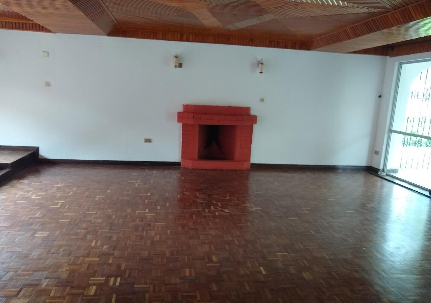 Half Acre Garden Home at KSh 300K