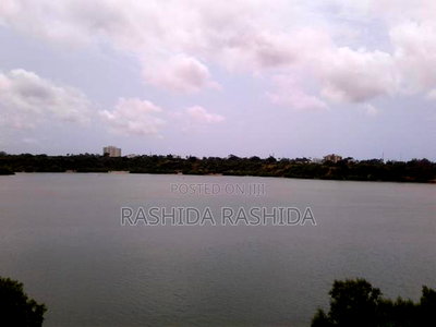 3bdrm Apartment in On Tudor Creek for sale - Image 10