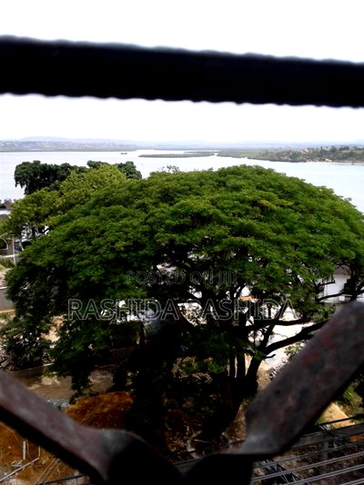 3bdrm Apartment in On Tudor Creek for sale - Image 7