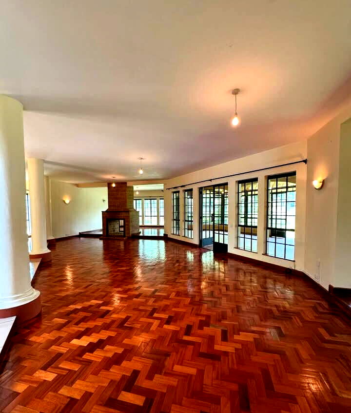 4BR All-Ensuite Townhouse with Guest Wing & Clubhouse - Runda