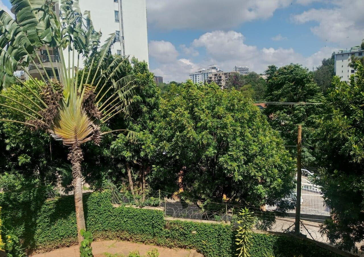 4BR Riverside Townhouse with Own Compound – KES 130M