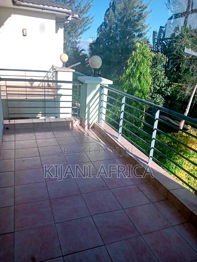 3bdrm Maisonette in Juja for rent - Image 8