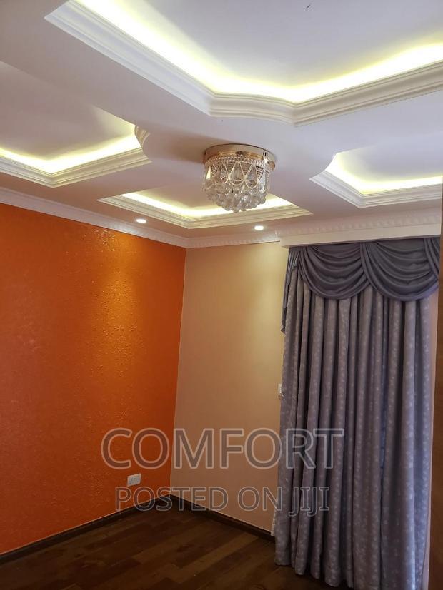 5bdrm Townhouse/Terrace in Lavington Green for sale