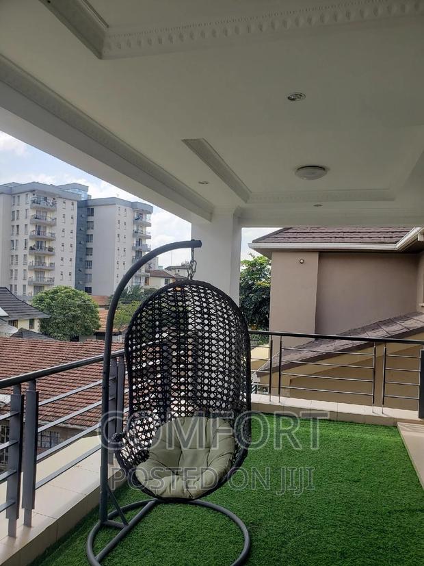 5bdrm Townhouse/Terrace in Lavington Green for sale