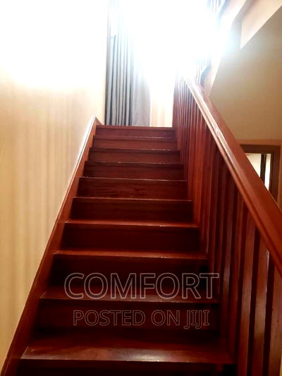 5bdrm Townhouse/Terrace in Lavington Green for sale - Image 18