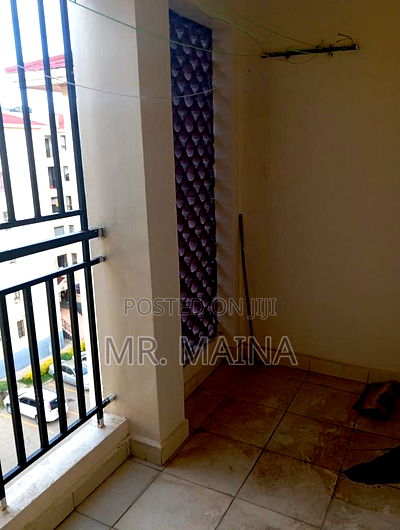 3bdrm Apartment in Greatwall Apartments, Gateway Mall Area for sale - Image 11