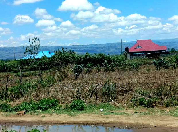 50*100plots in Nakuru Mangu