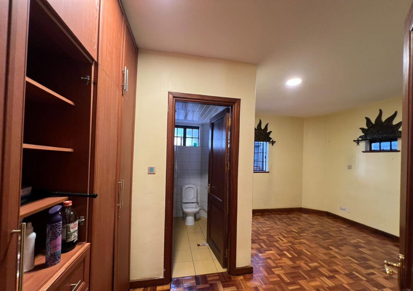 4-Ensuite Townhouse with DSQ & Private Garden - Westlands
