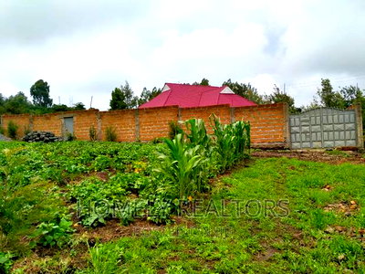 Half an Acre Land With a 3-Bedroom Bungalow in Kibiku, Ngong - Image 2