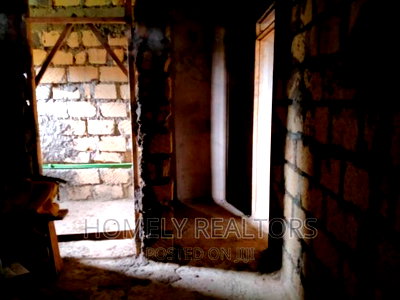 Half an Acre Land With a 3-Bedroom Bungalow in Kibiku, Ngong - Image 5