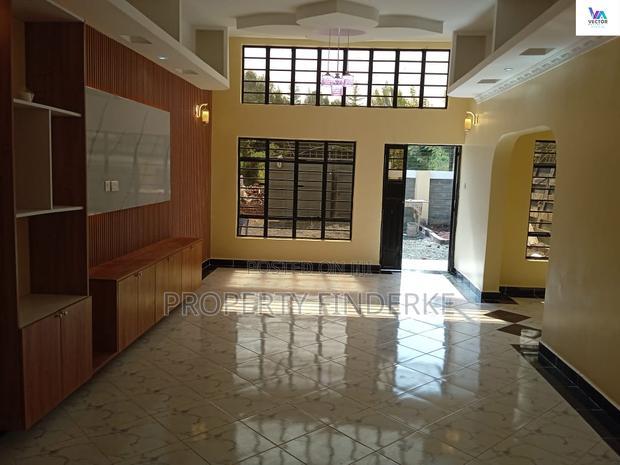 3bdrm Bungalow in Matasia for sale