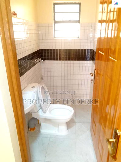 3bdrm Bungalow in Matasia for sale - Image 7