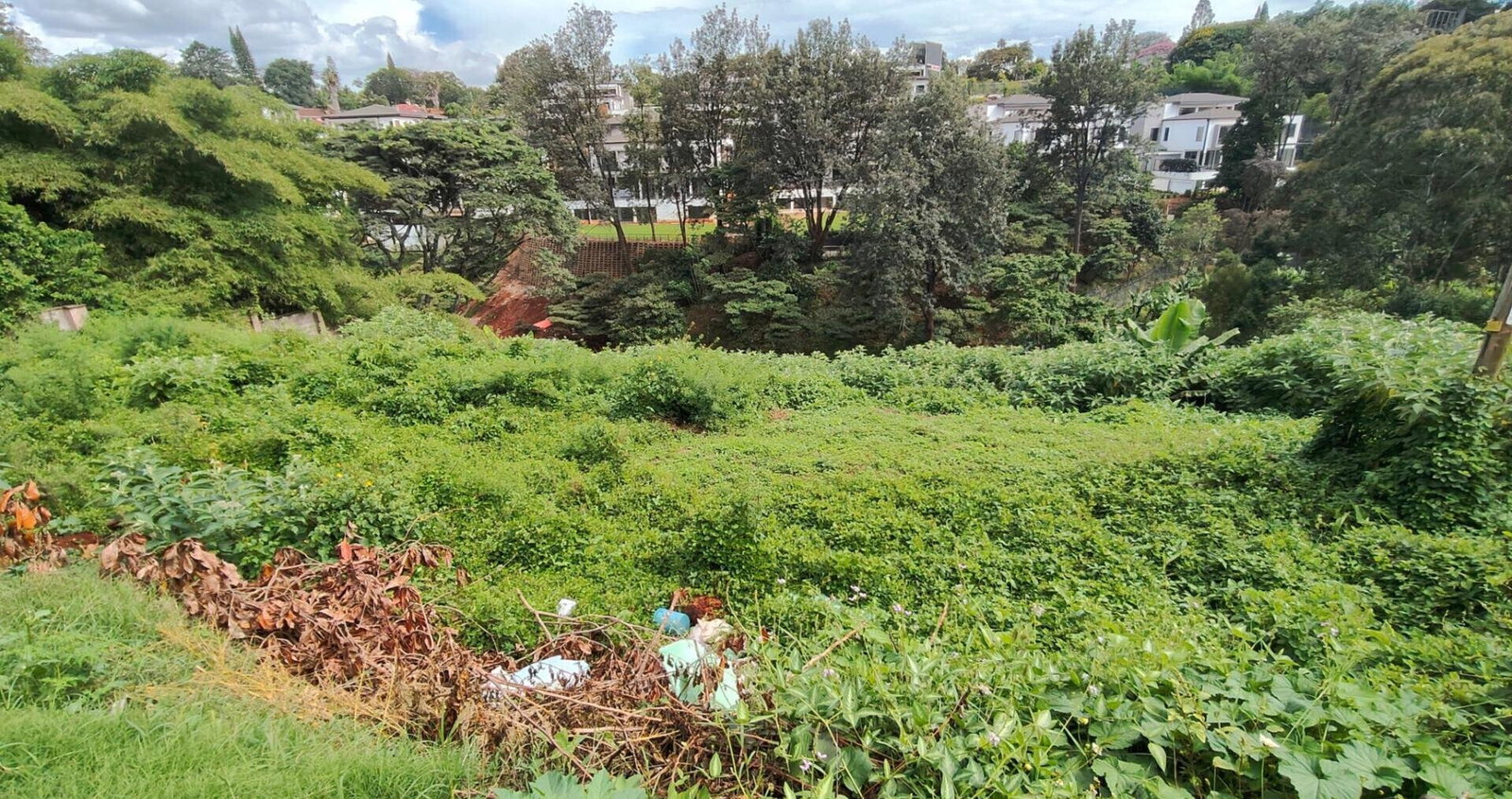 0.8 Acre Garden Land with Parking at KSh 60M