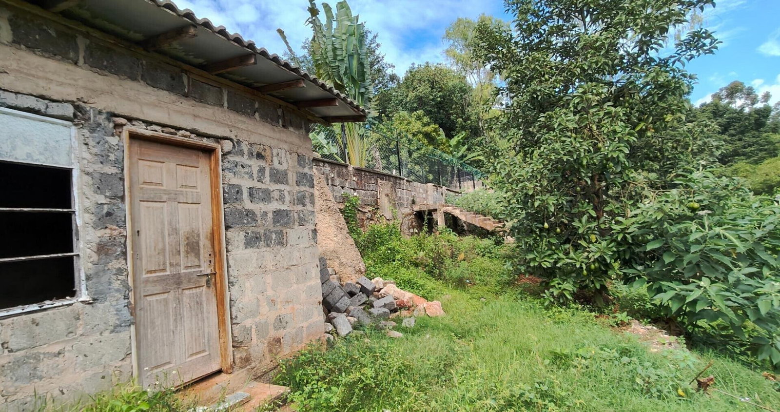 0.8 Acre Garden Land with Parking at KSh 60M
