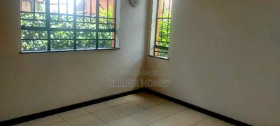 3bdrm Bungalow in Joska for Sale - Image 10