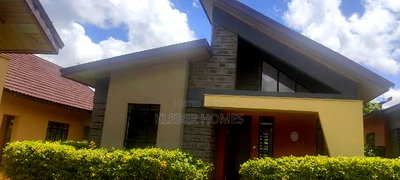 3bdrm Bungalow in Joska for Sale - Image 1