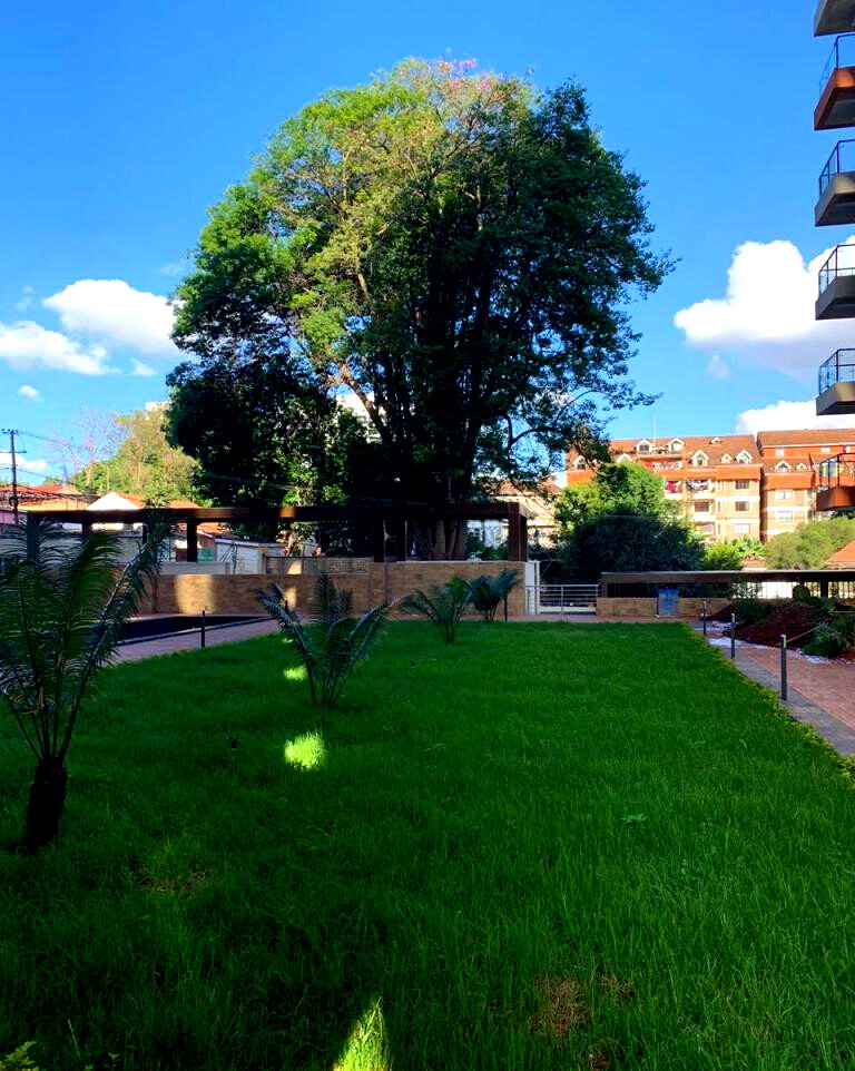 4-Ensuite Townhouse with Garden & CCTV - Lavington