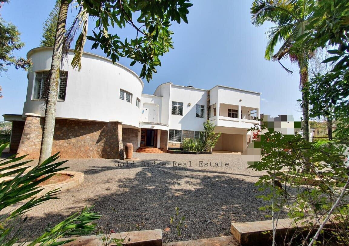 0.8-Acre Ambassadorial Residence with Guest Wing - Lavington
