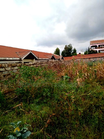 1/4 Plot Kimumu With Title 500metres From Tarmac - Image 1