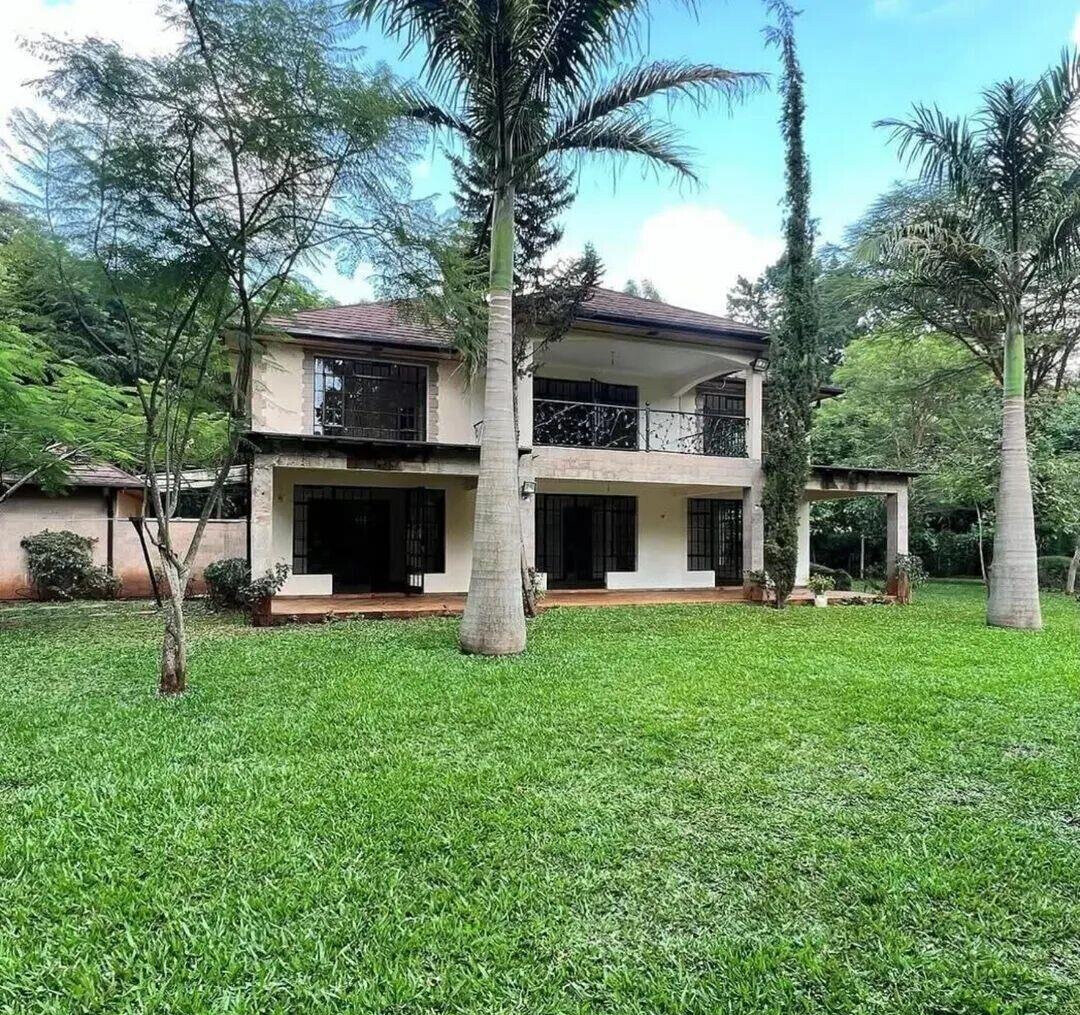1 Acre 4BR Home with Garden