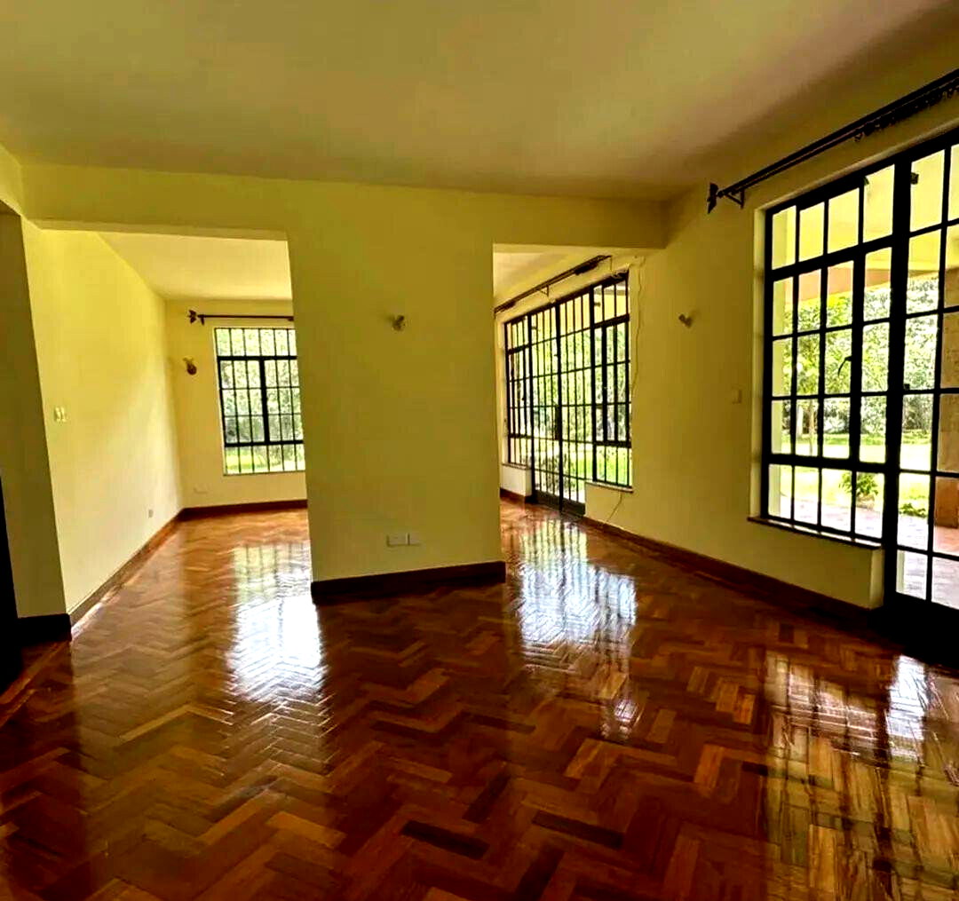 1 Acre 4BR Home with Garden