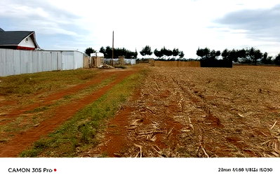 1/8 Plots Marura Chamaluk With Title