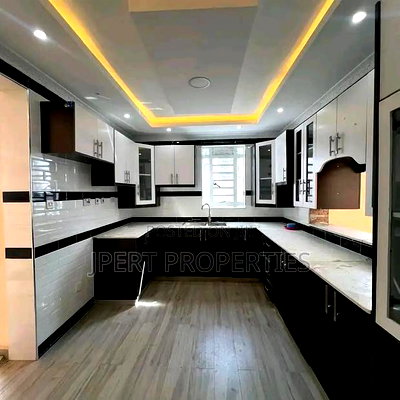 4bdrm Maisonette in Kibiku for sale - Image 3