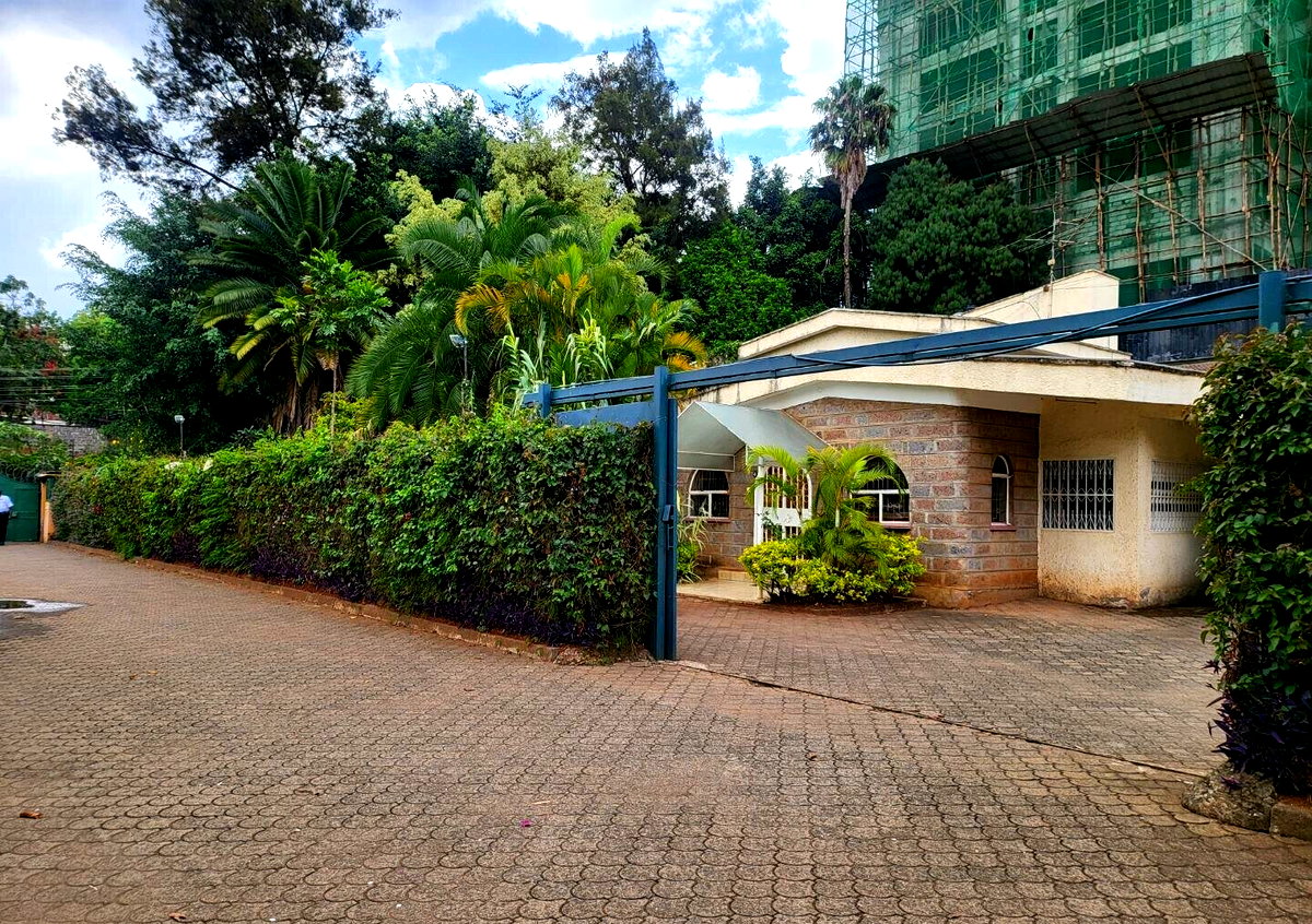 Garden Plot in Westlands at KSh 350M
