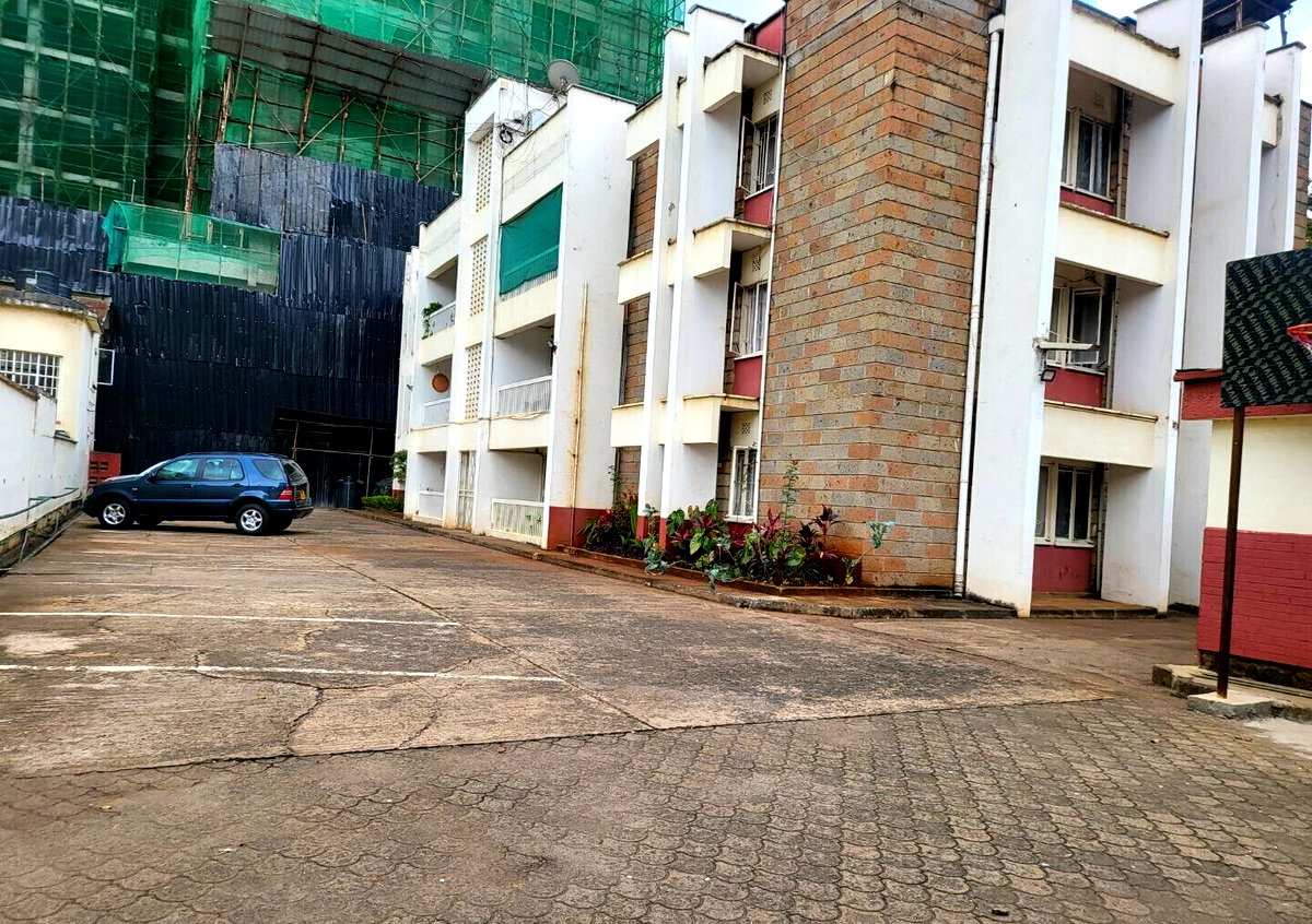 Garden Plot in Westlands at KSh 350M