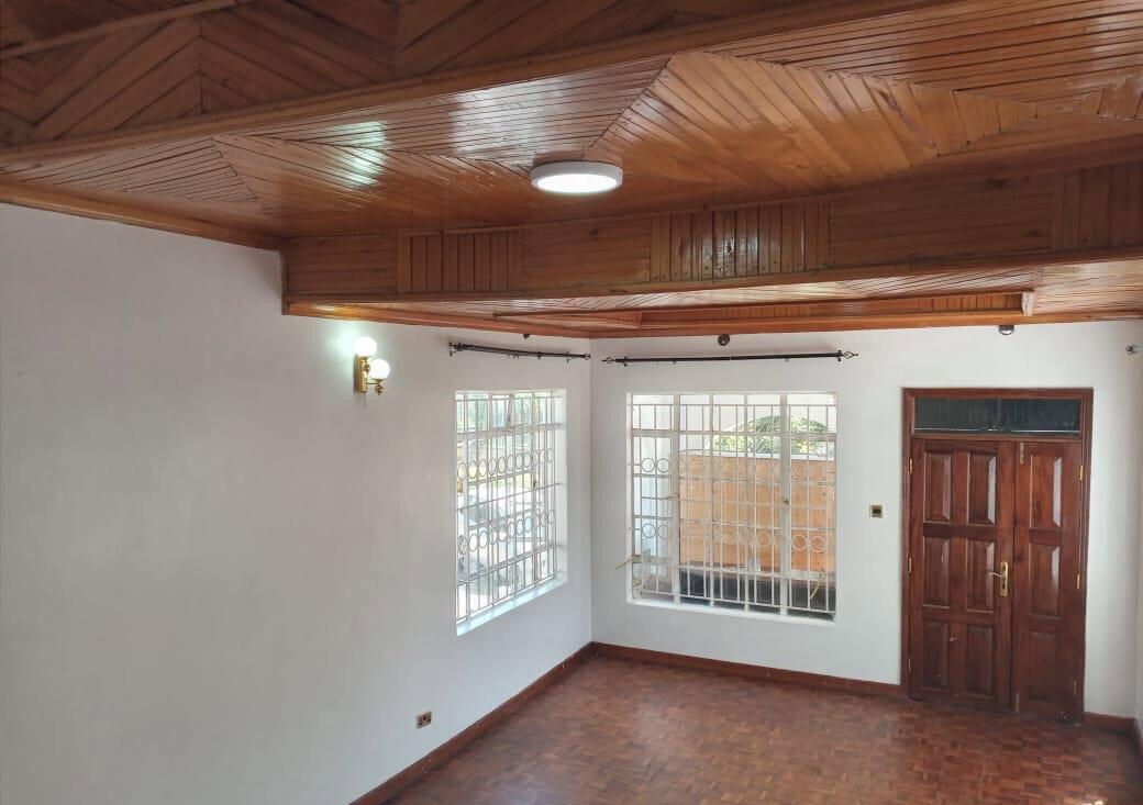 Pet Friendly 4BR Maisonette