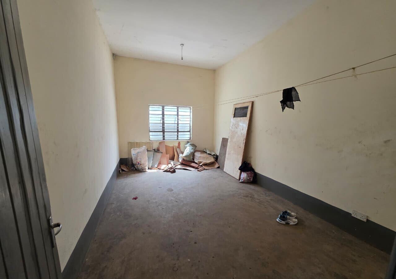 0.1 Acre Warehouse with Parking for KSh 30M