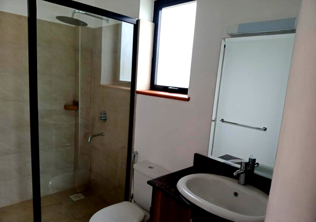 4BR All-Ensuite Townhouse with Rooftop Terrace & DSQ - Kitengela