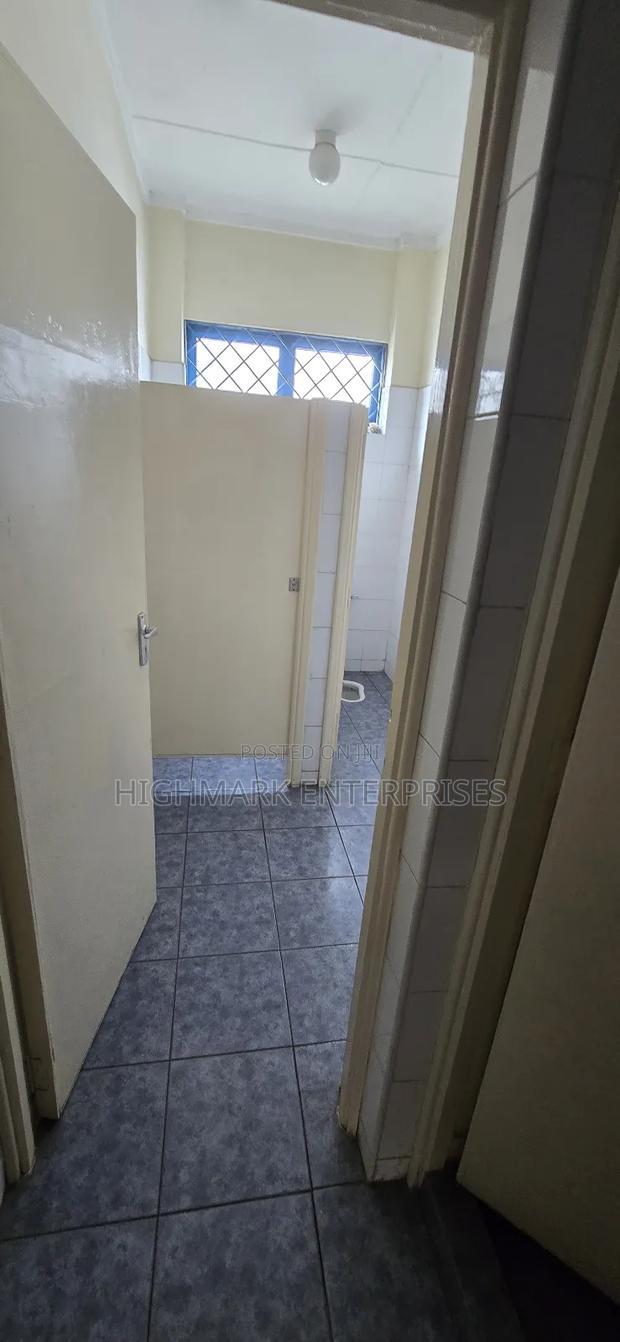 Mombasa Road: 23242 Sq Feet Godown to Let