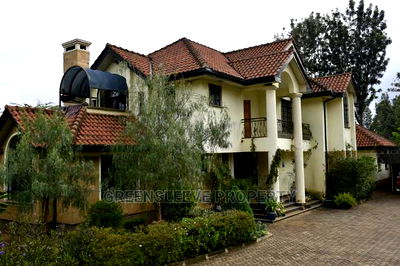 4bdrm Townhouse / Terrace in Hardy for rent - Image 1