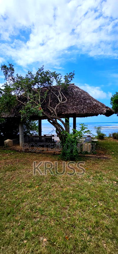 Furnished 4bdrm Duplex in Nyali Mkomani for rent - Image 3