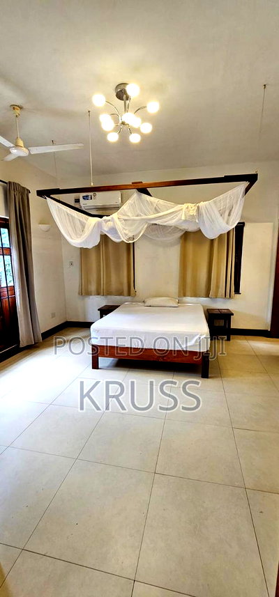 Furnished 4bdrm Duplex in Nyali Mkomani for rent - Image 10