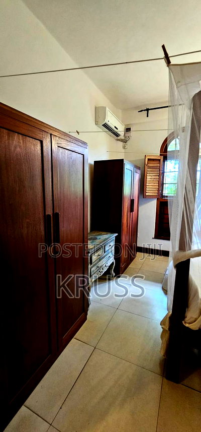 Furnished 4bdrm Duplex in Nyali Mkomani for rent - Image 11