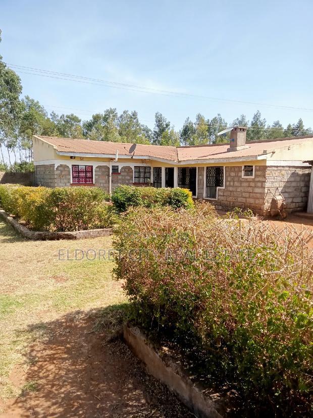 1/2 Acre Kuinet Ideal for Residential With Title