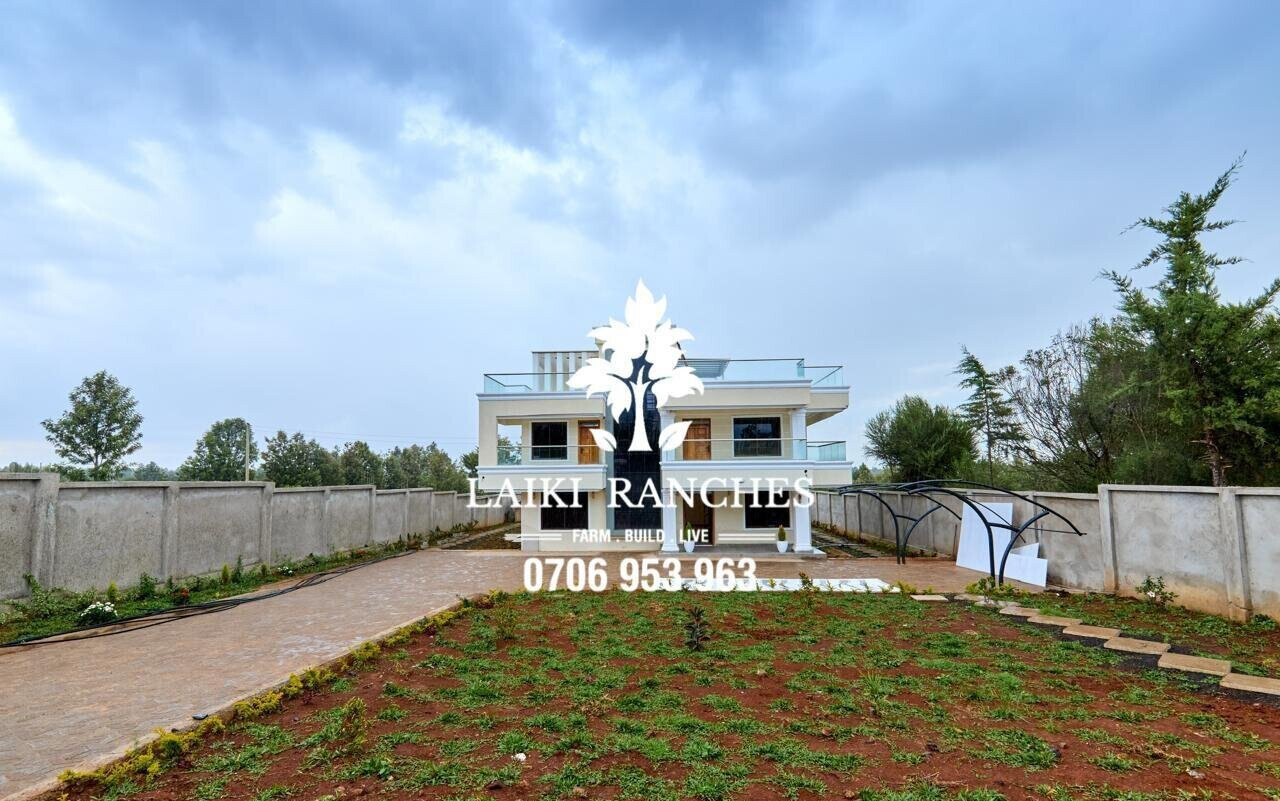 Quarter Acre 4BR Home with Garden