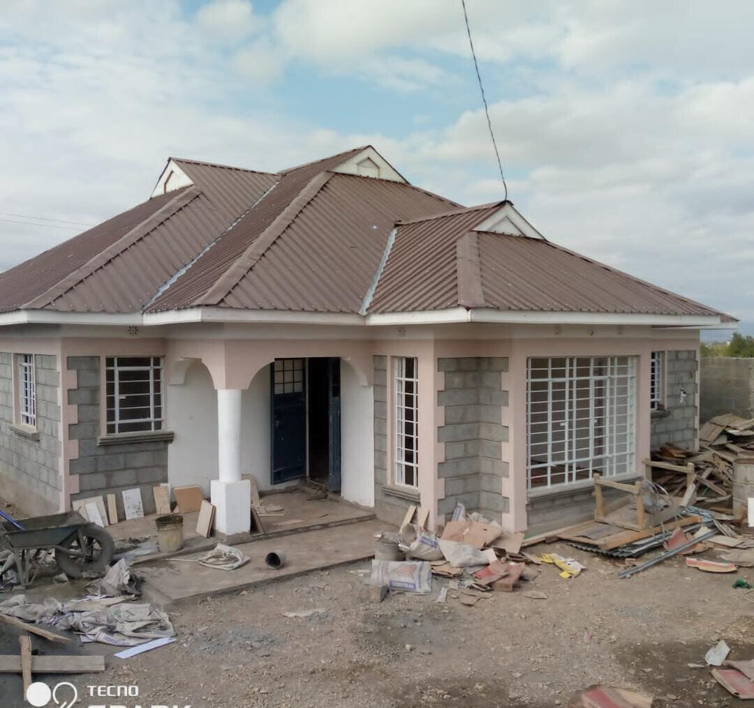 3BR Townhouse on 1/8 Acre with Expansive Garden - Kitengela Yukos