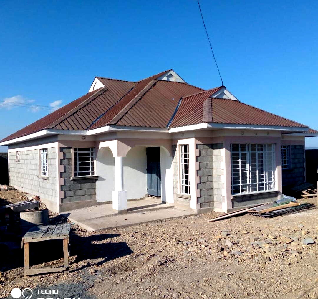 3BR Townhouse on 1/8 Acre with Expansive Garden - Kitengela Yukos