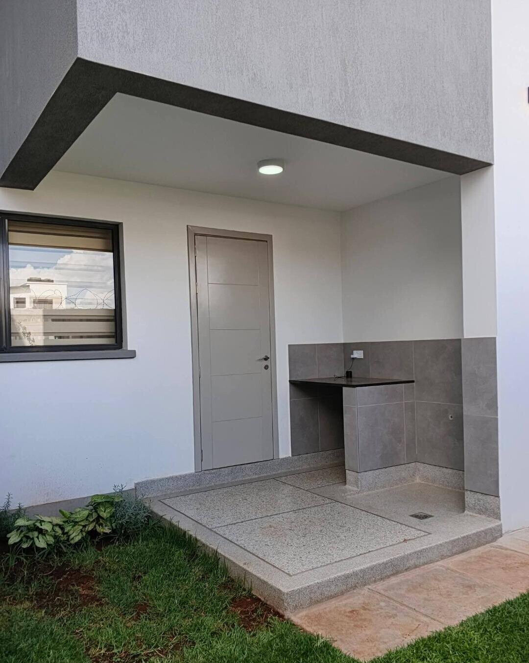 4BR Duplex with Resort Pool & Clubhouse – Langata