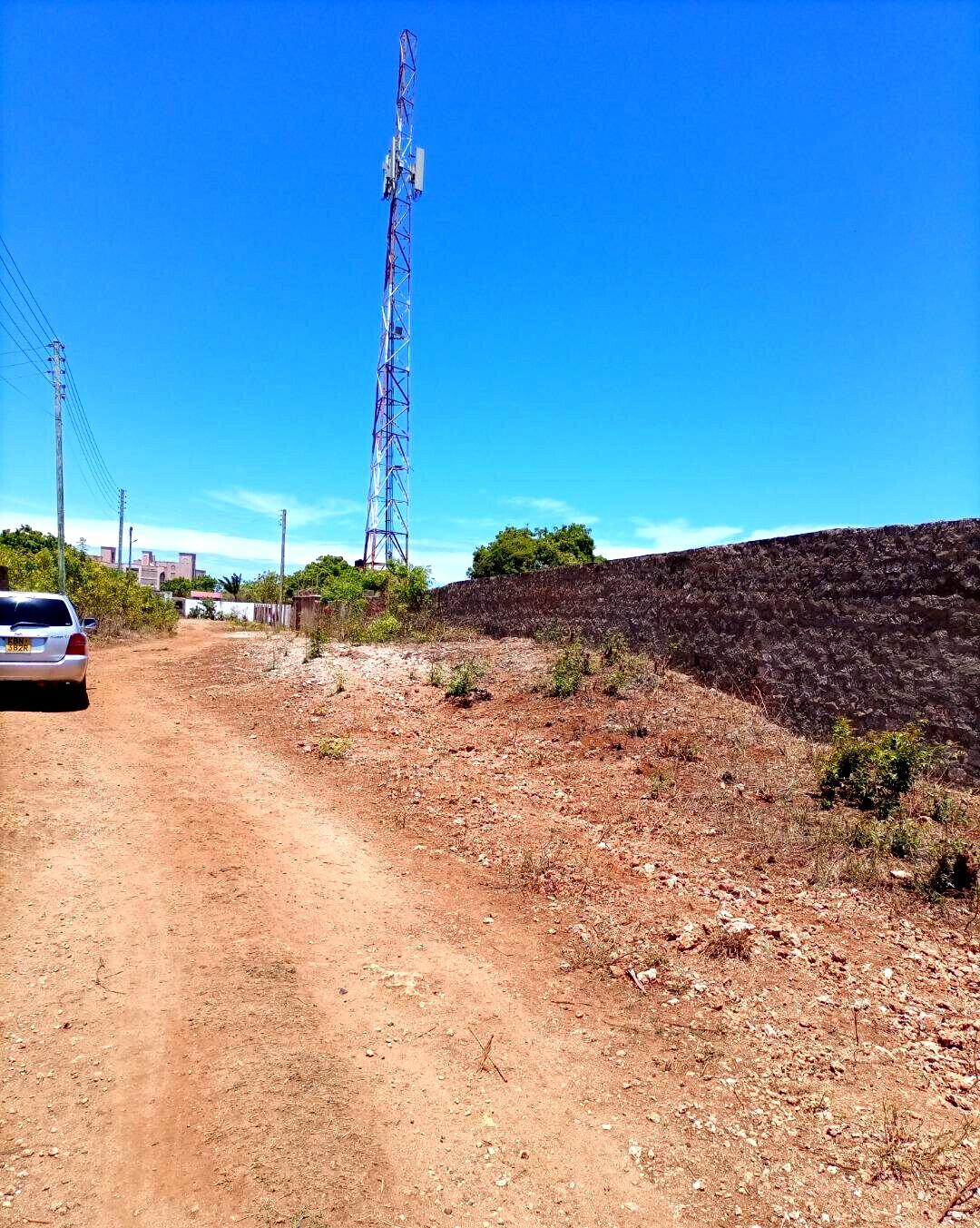 1/2 Acre Shanzu Plot for KSh 23M