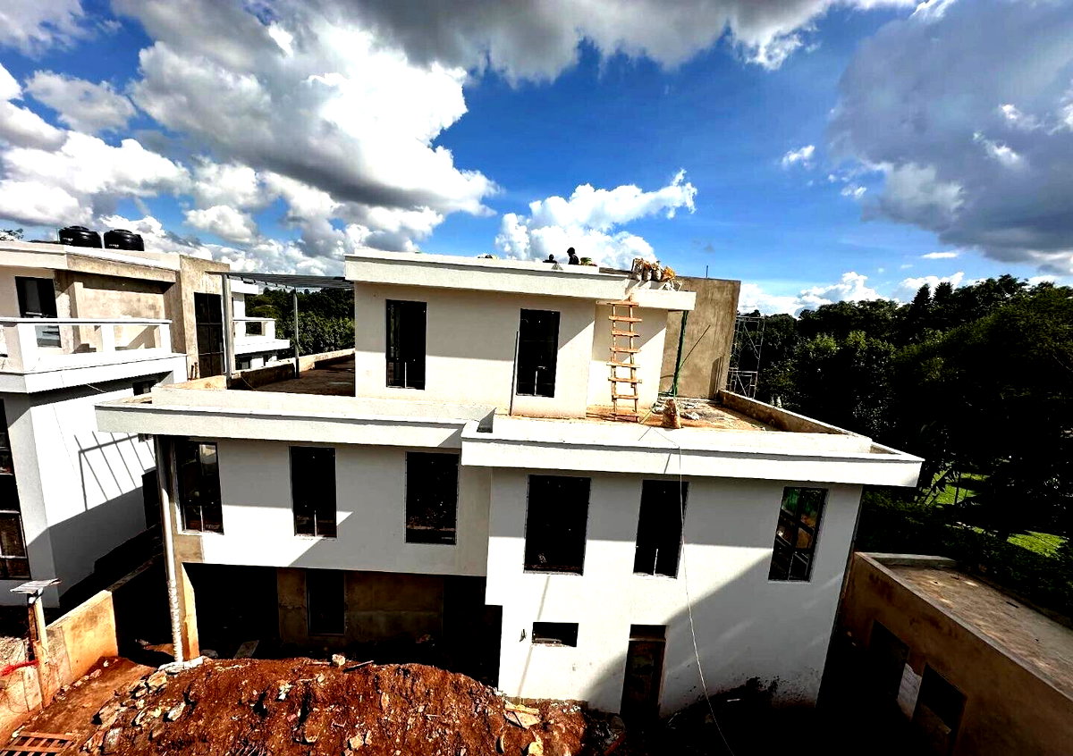 5BR All-Ensuite Townhouse with DSQ & Terrace - Kyuna