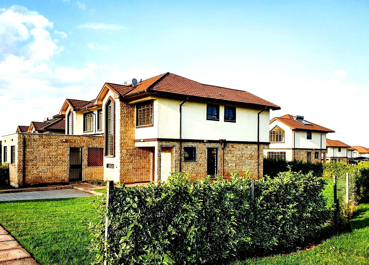 3-Bed Edenville Townhouse with Solar & Borehole - Muthaiga